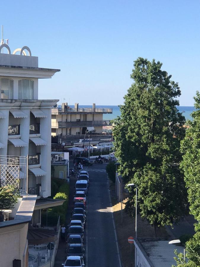 Hotel Morri'S Rimini Exteriér fotografie