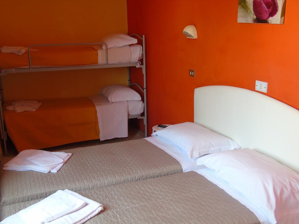 Hotel Morri'S Rimini Pokoj fotografie